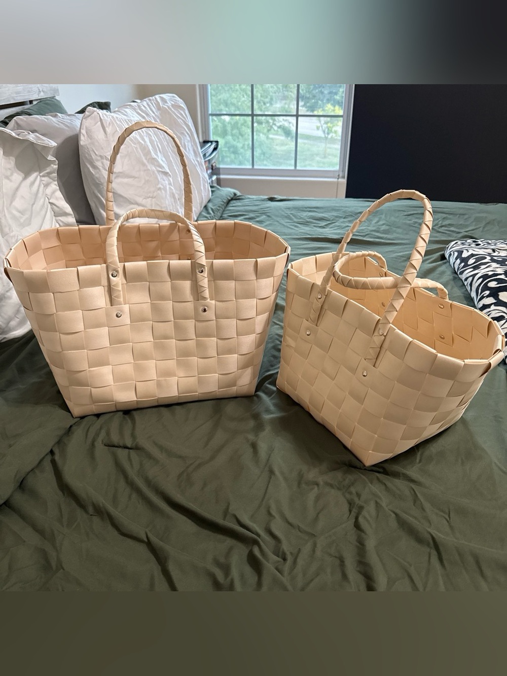 Othr Cream Woven Tote Set - Twin Handles